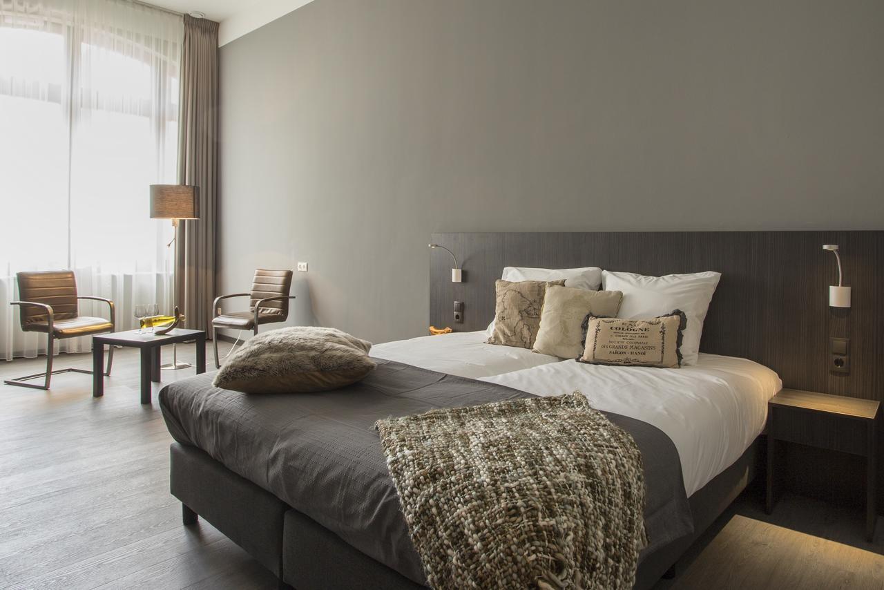 Hotel Bladel Екстериор снимка