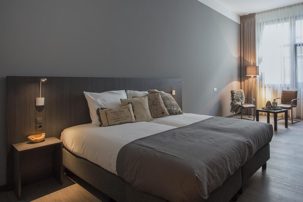 Hotel Bladel Екстериор снимка