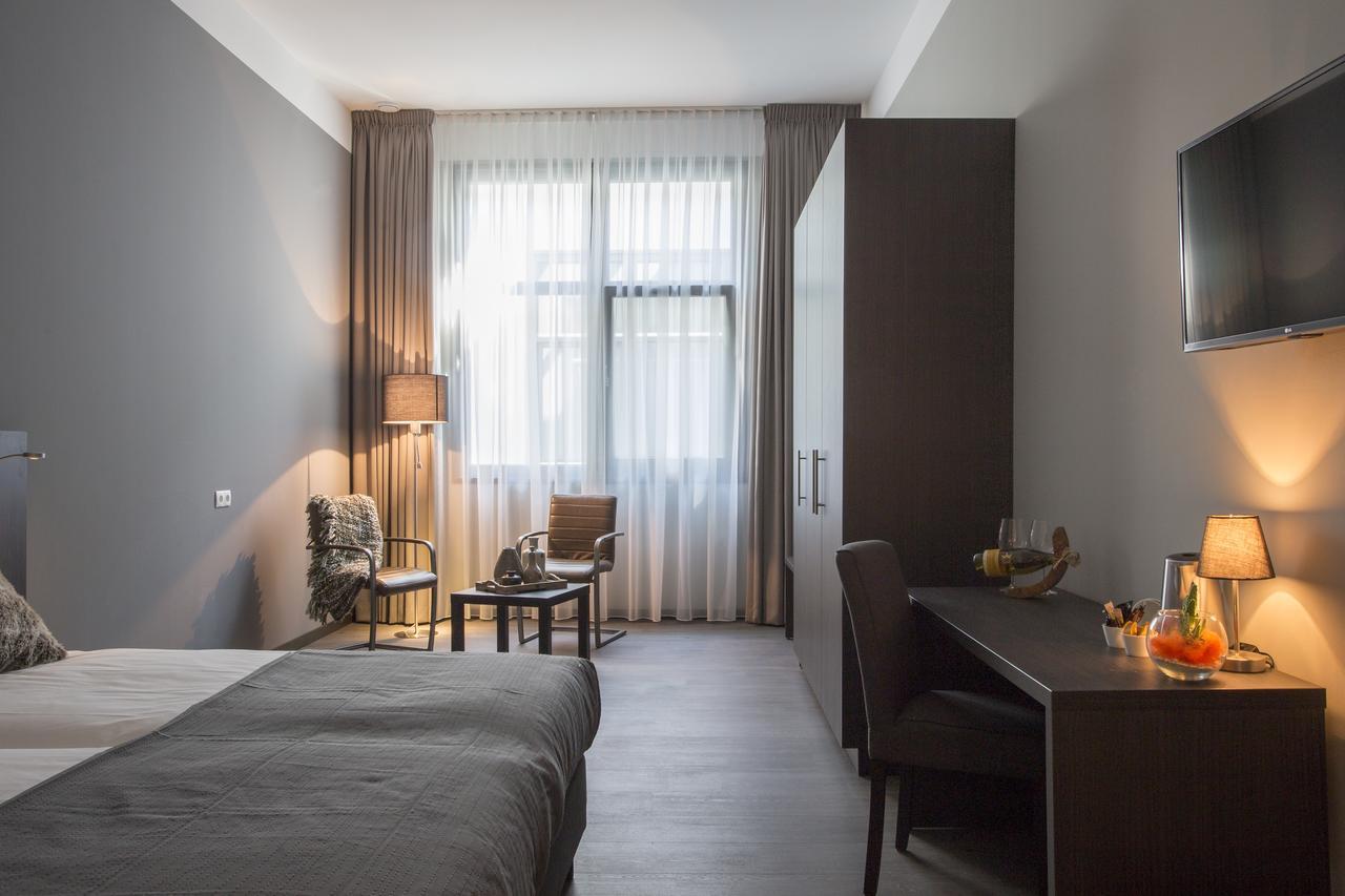Hotel Bladel Екстериор снимка