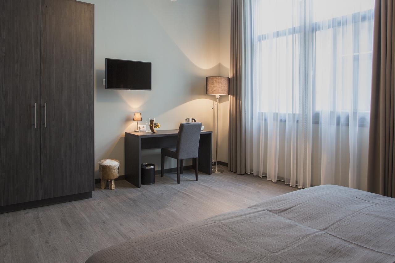 Hotel Bladel Екстериор снимка